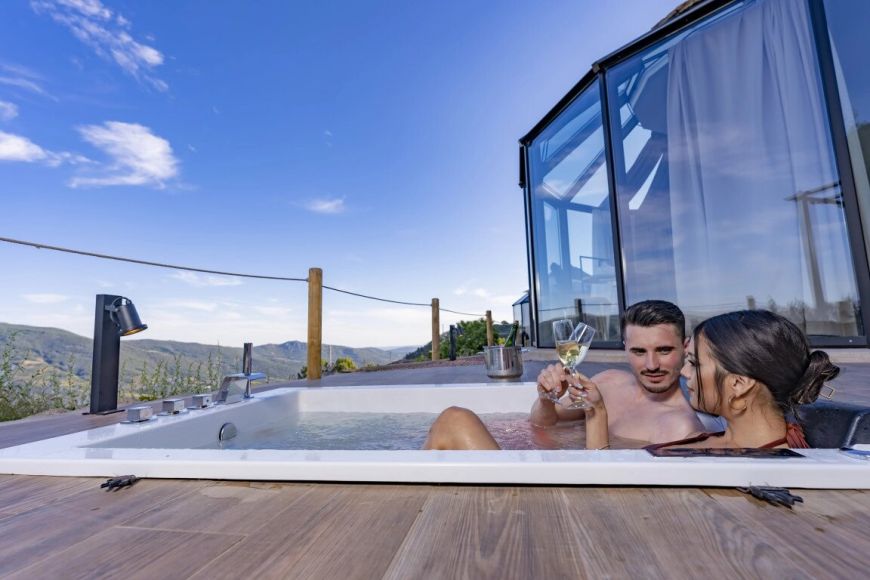 Regalo Fin de semana original Glamping el regalo jacuzzi